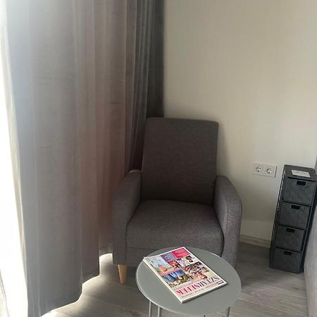 Remeny Apartman Szeged Esterno foto